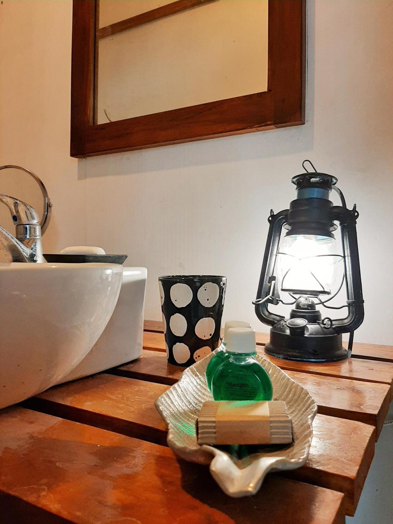 Elephant Lodge Udawalawe Bagian luar foto